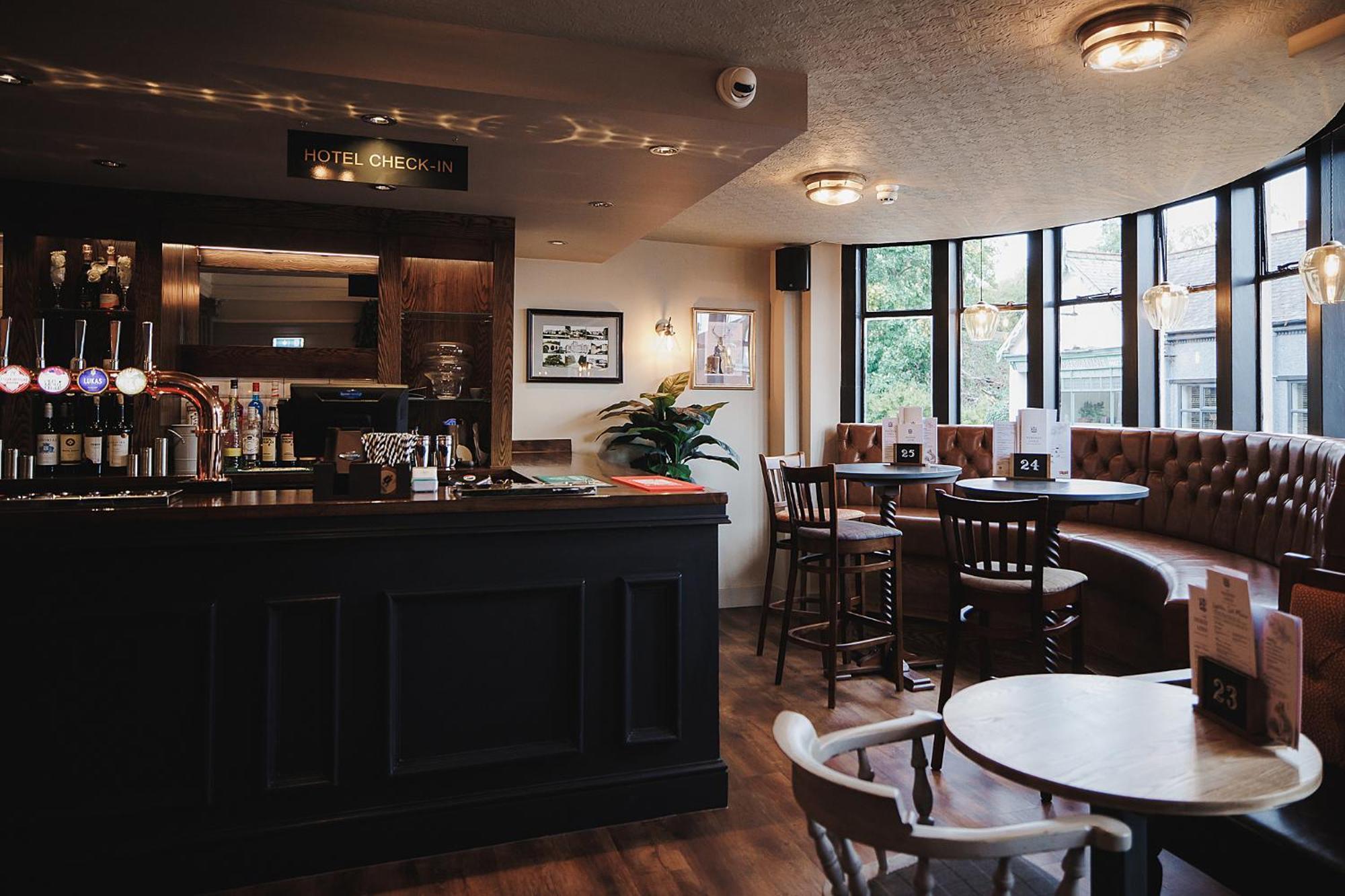 The Dukeries Lodge, Edwinstowe, Nottinghamshire Ngoại thất bức ảnh