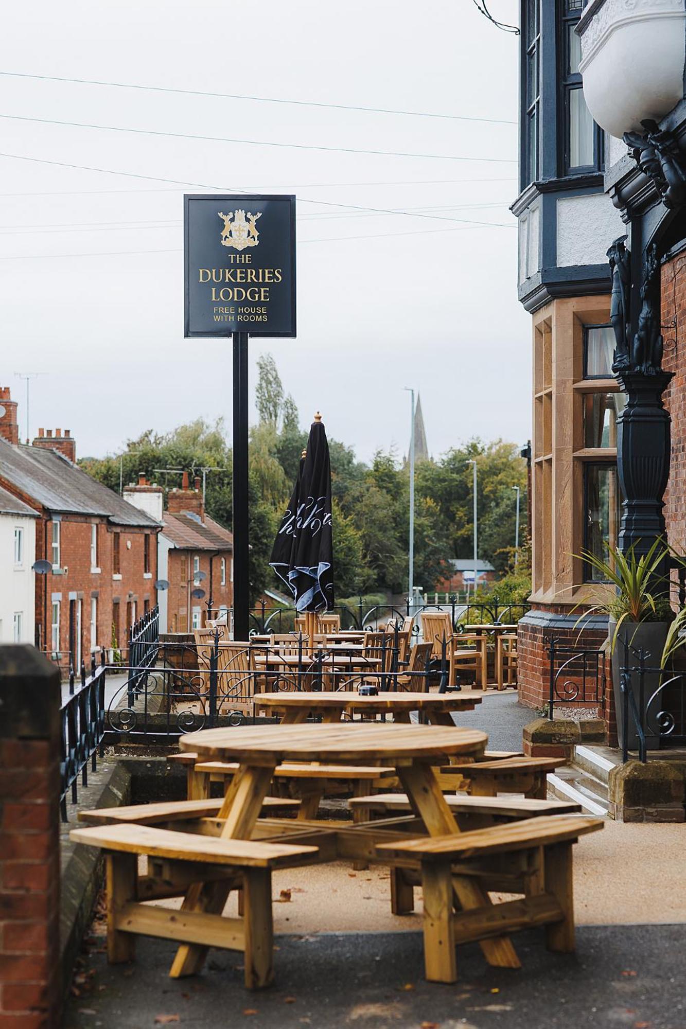 The Dukeries Lodge, Edwinstowe, Nottinghamshire Ngoại thất bức ảnh