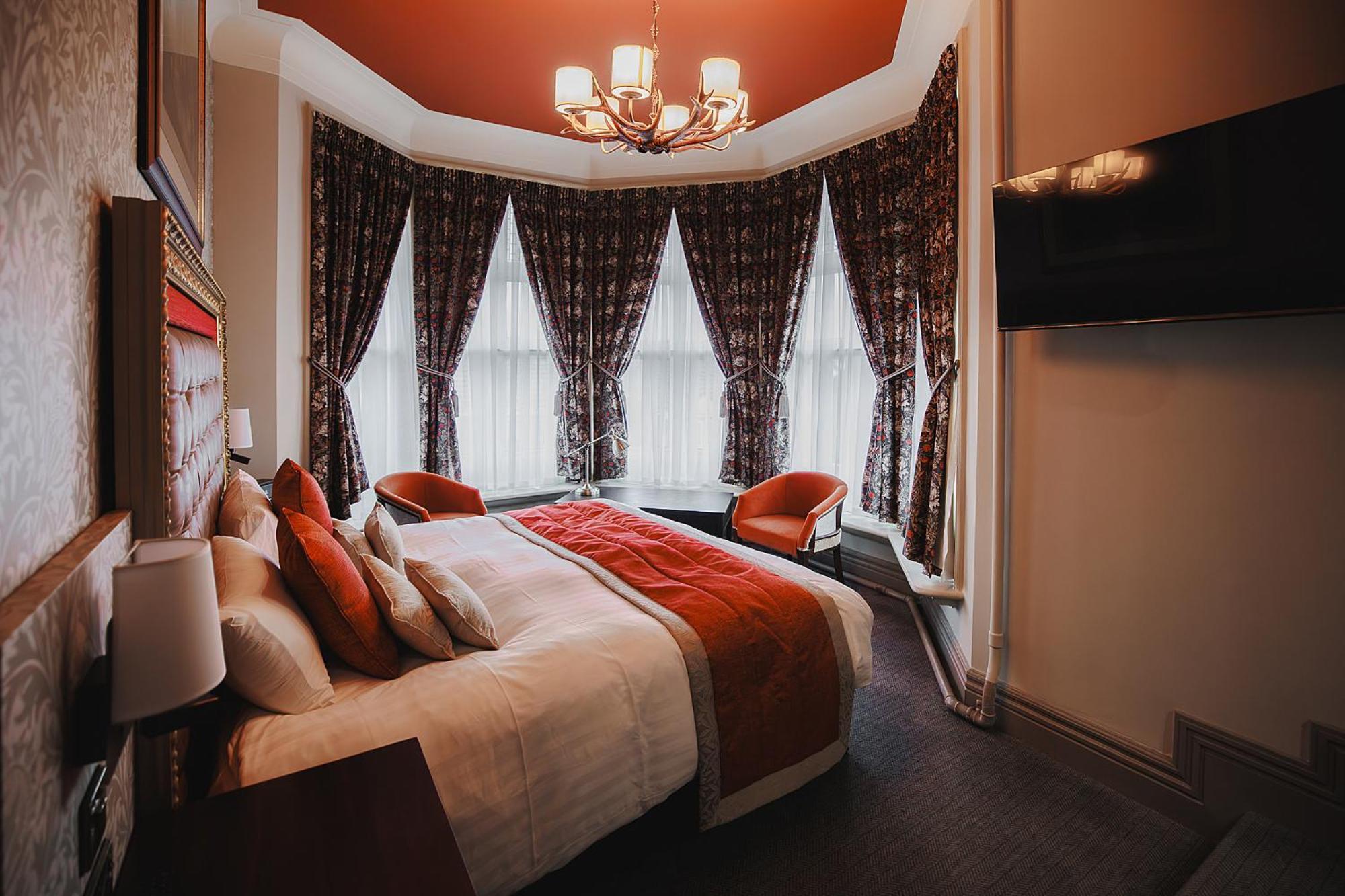 The Dukeries Lodge, Edwinstowe, Nottinghamshire Ngoại thất bức ảnh