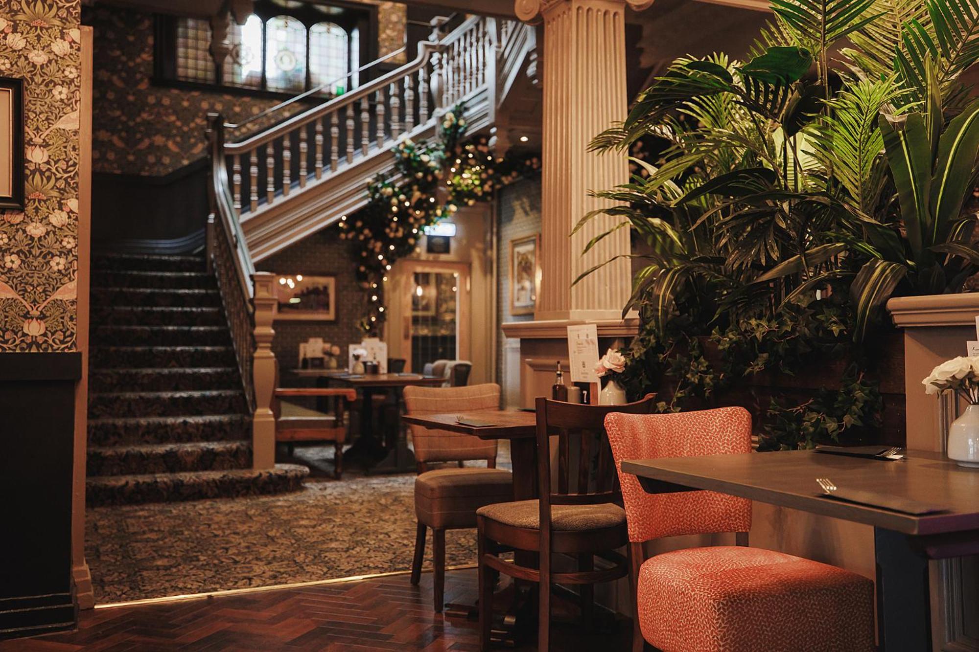 The Dukeries Lodge, Edwinstowe, Nottinghamshire Ngoại thất bức ảnh